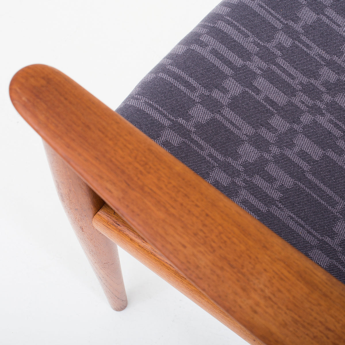 JH 513 - Armchair