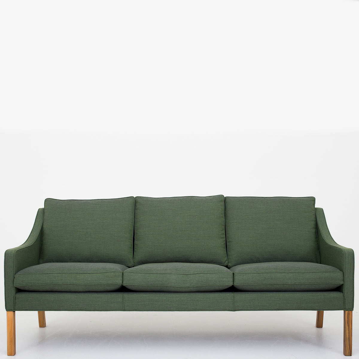 BM 2209 - 3 seater sofa in Canvas