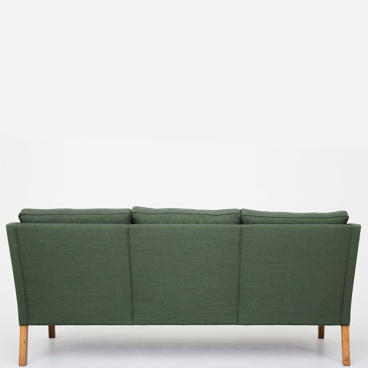 BM 2209 - 3 seater sofa in Canvas