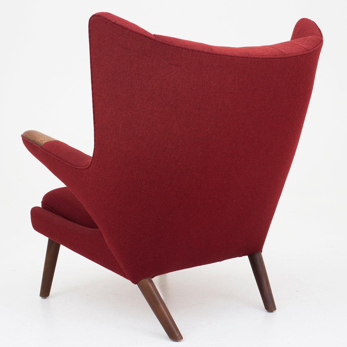 AP 19 - Papa Bear chair in red wool