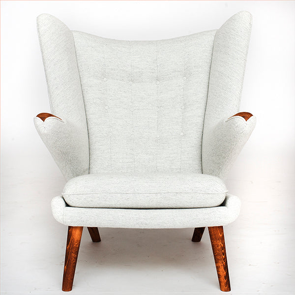 AP 19 - Papa Bear chair in light wool