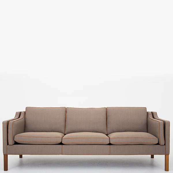 BM 2213 - 3-seater sofa in new textile
