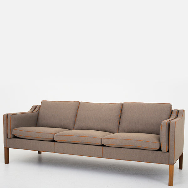 BM 2213 - 3-seater sofa in new textile
