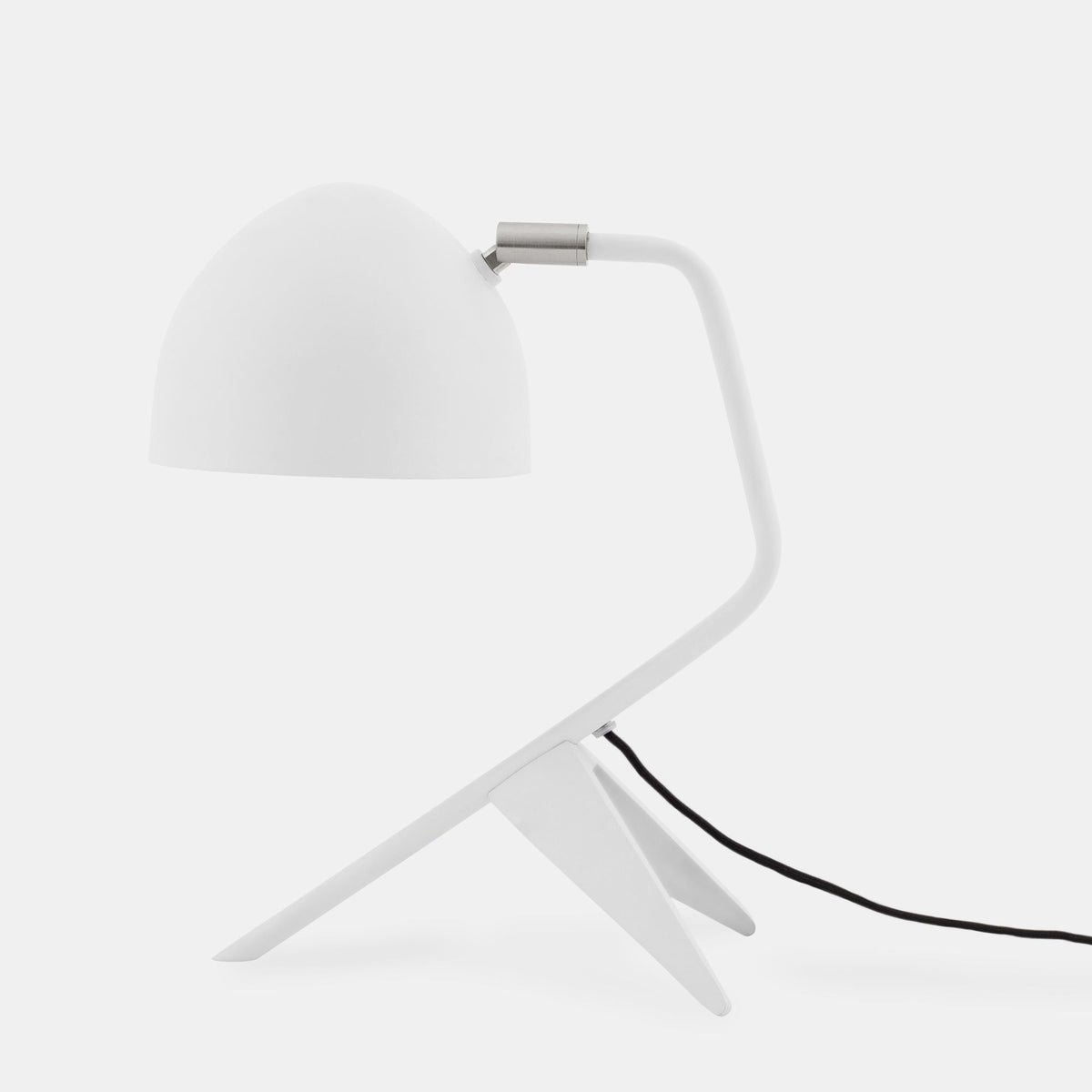 Studio 1 - Table lamp in metal (white)