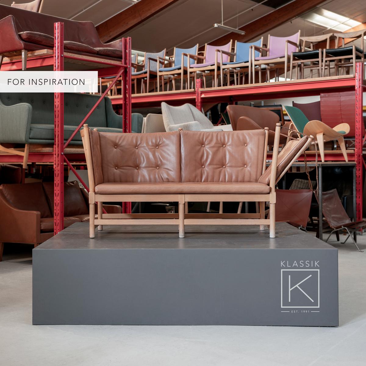 BM 1789 - Spoke Back sofa in cognac leather