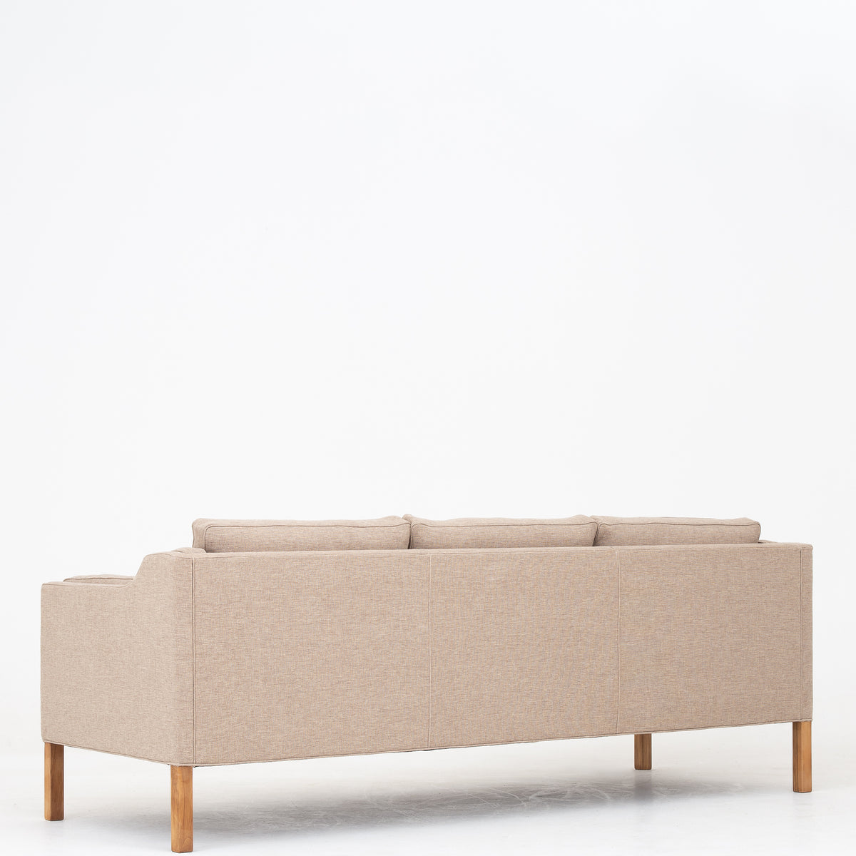 BM 2213 - 3 pers. sofa i nyt tekstil