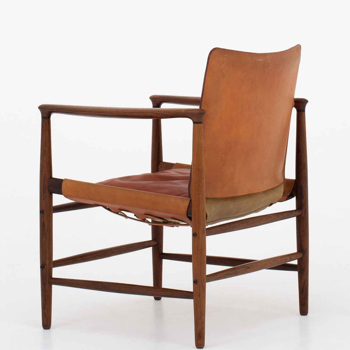 BO 110 - Easy chair in rosewood