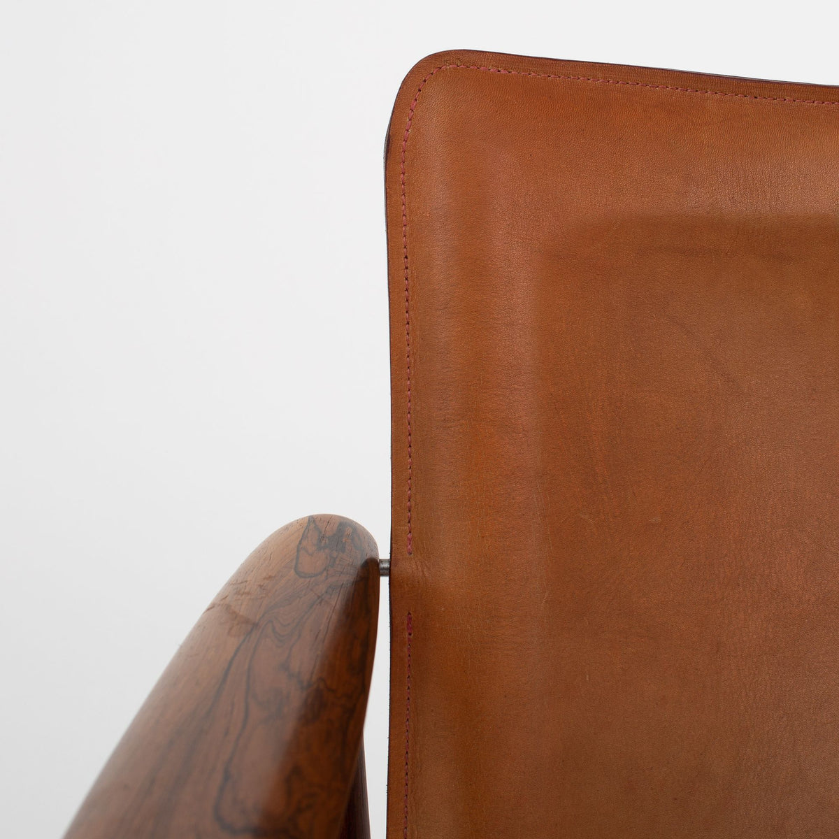 BO 110 - Easy chair in rosewood
