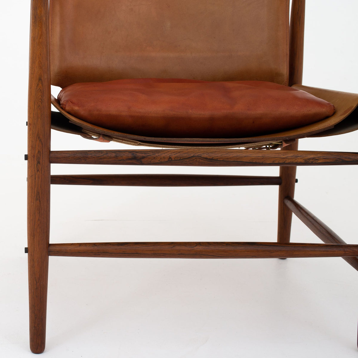 BO 110 - Easy chair in rosewood