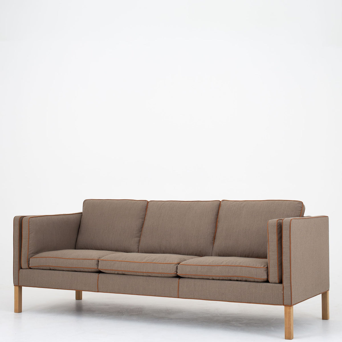 BM 2333 - 3-seater sofa in new fabric