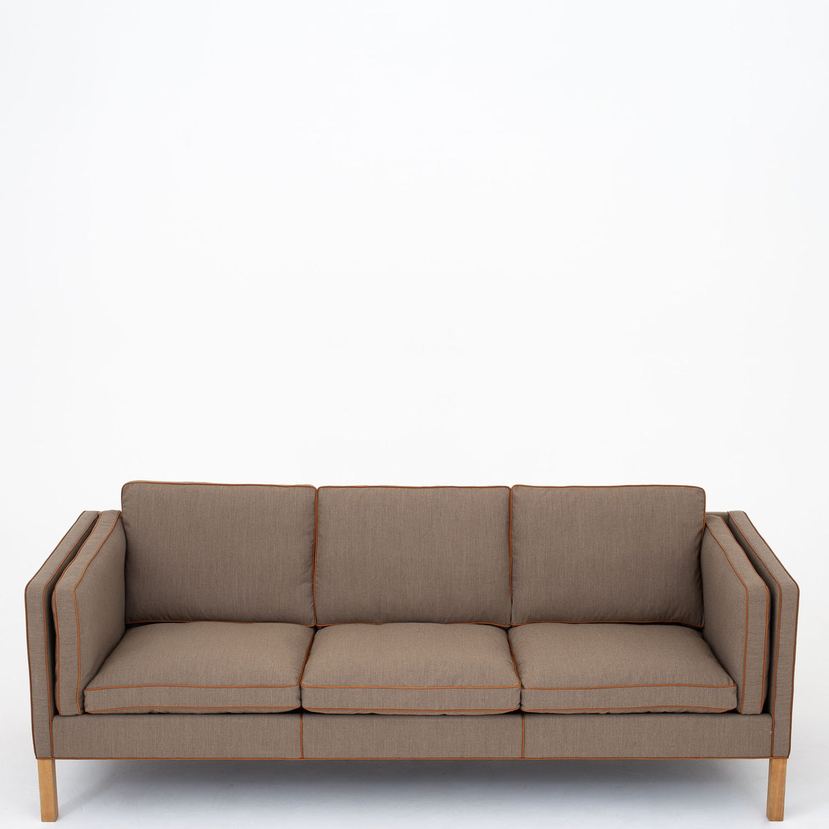 BM 2333 - 3-seater sofa in new fabric