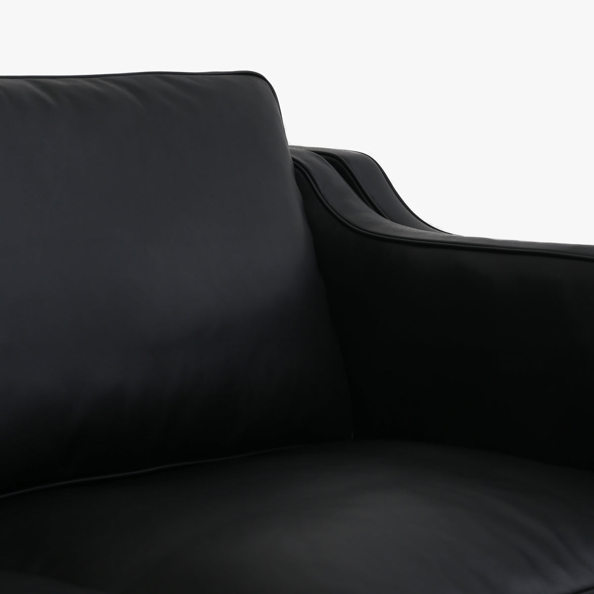 BM 2213 - 3-seater sofa in black Elegance leather