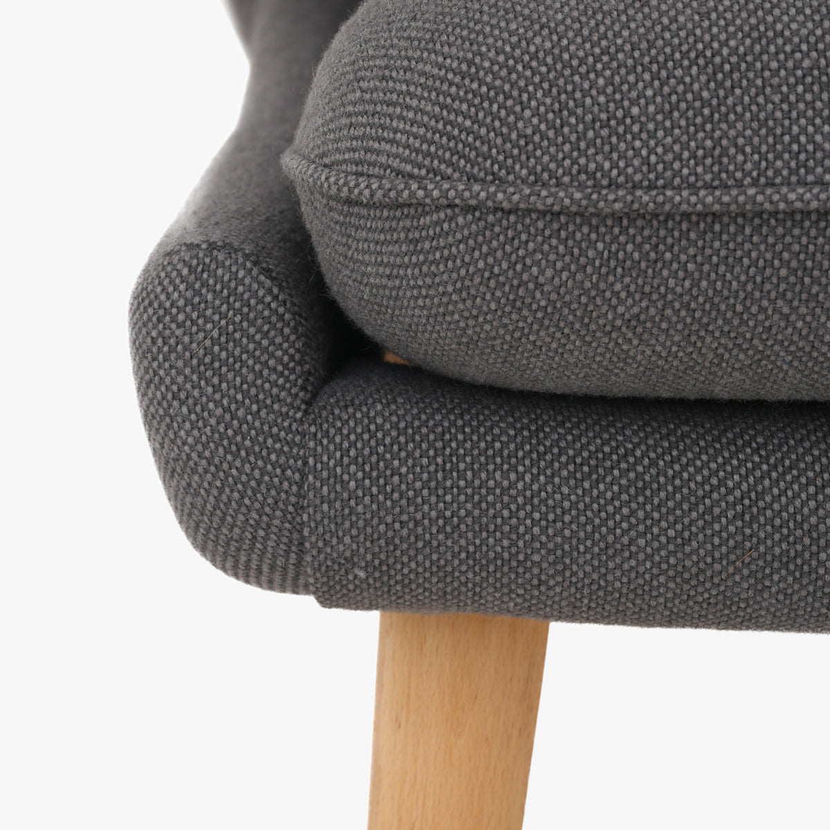 AP 19 - Papa Bear Chair in grey wool