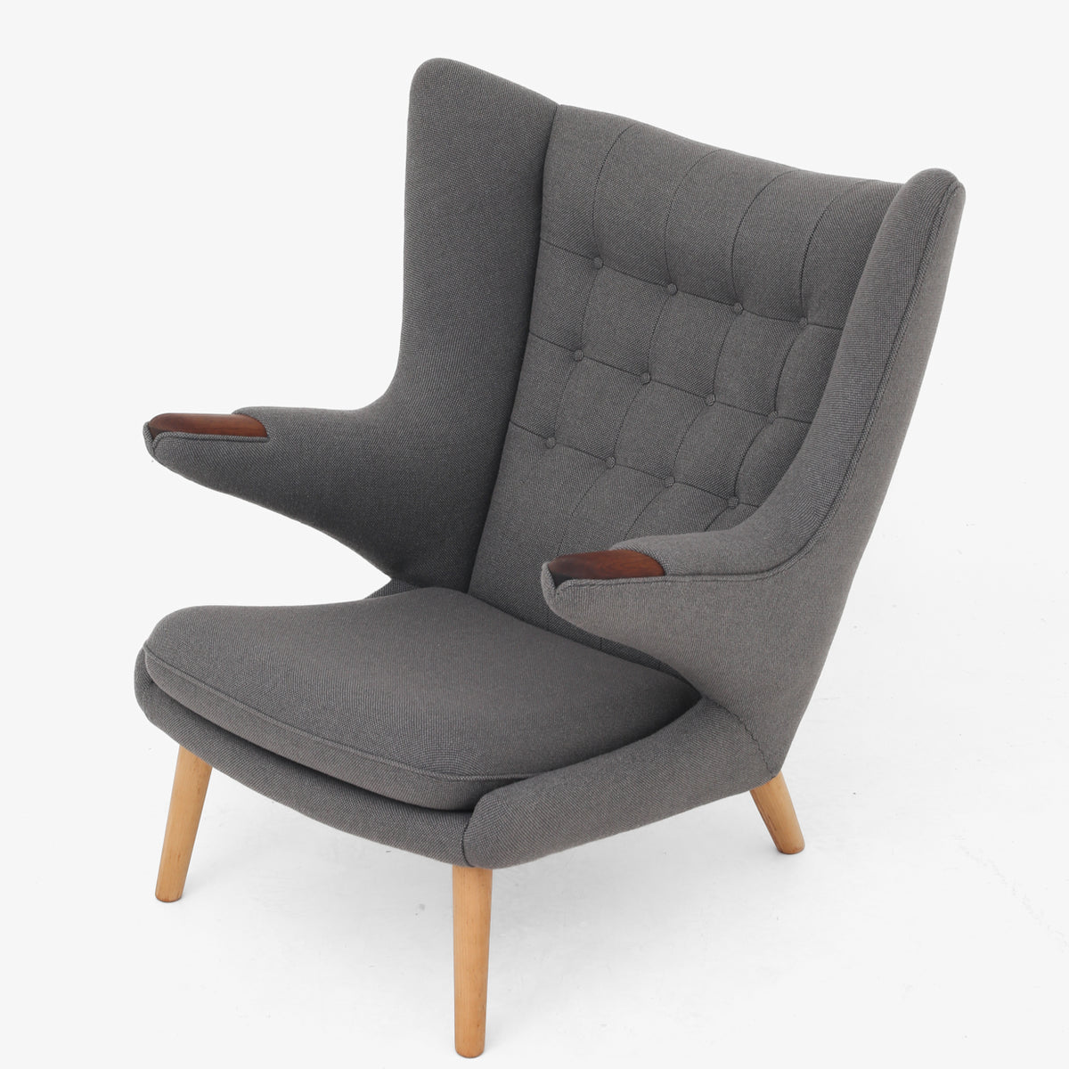 AP 19 - Papa Bear Chair in grey wool