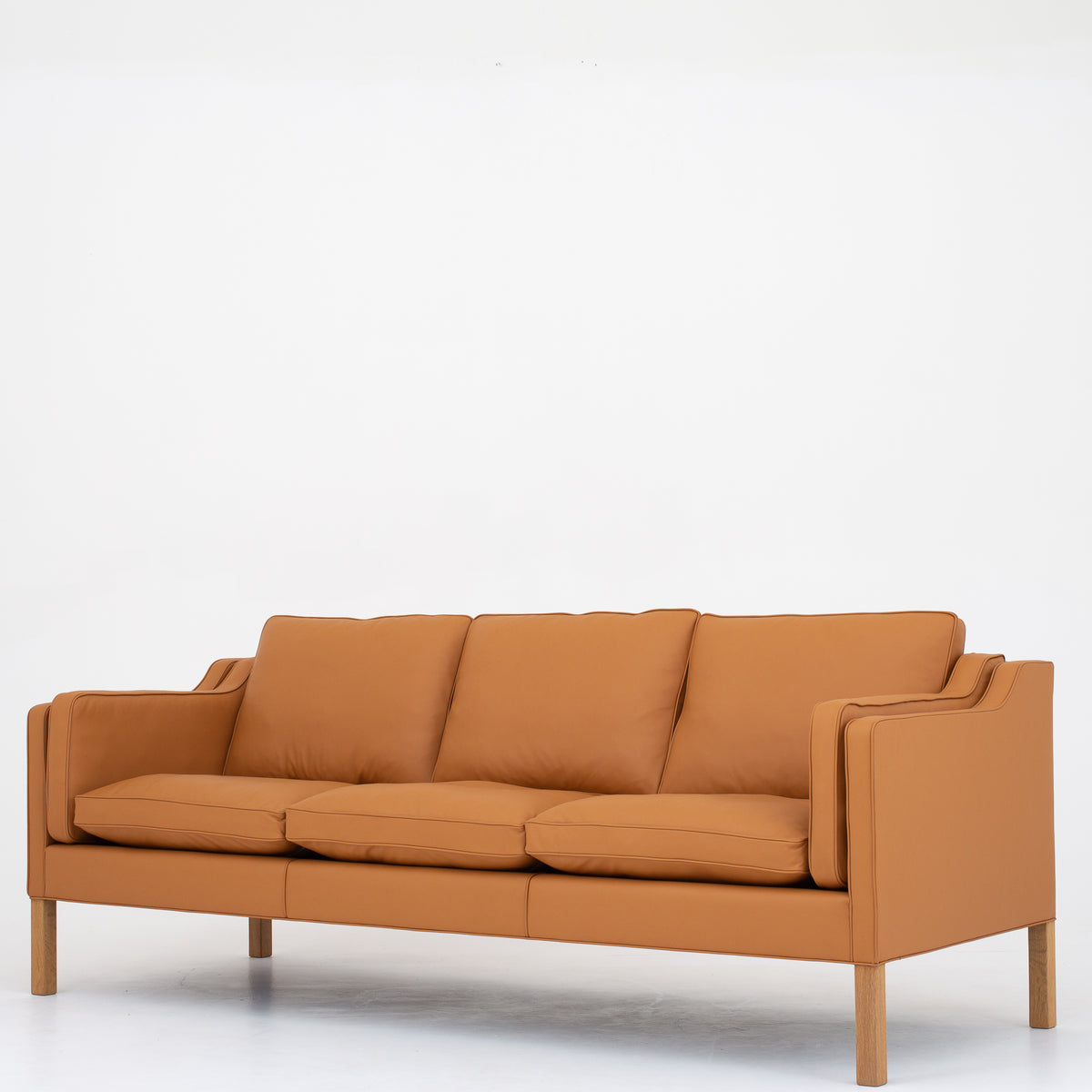 BM 2213 - 3-seater sofa in Savanne Beige