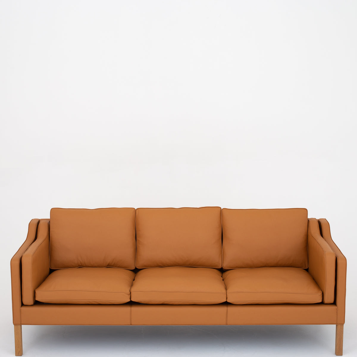 BM 2213 - 3-seater sofa in Savanne Beige