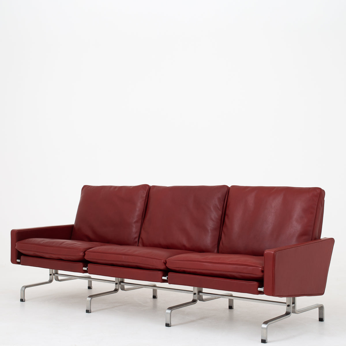 PK 31/3 - 3-seater sofa in Elegance Indian red