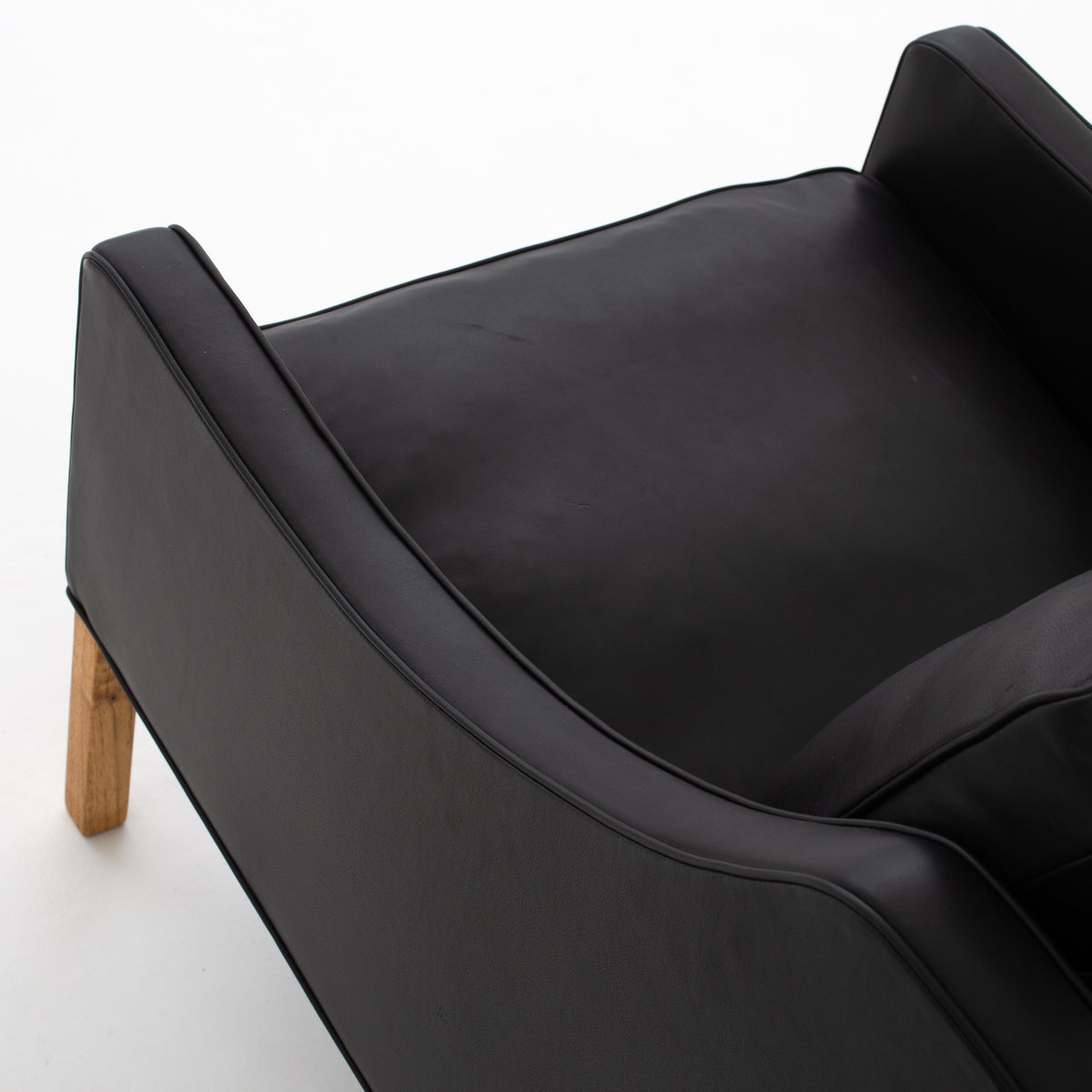 BM 2207 - Easy chair in Pleasure black