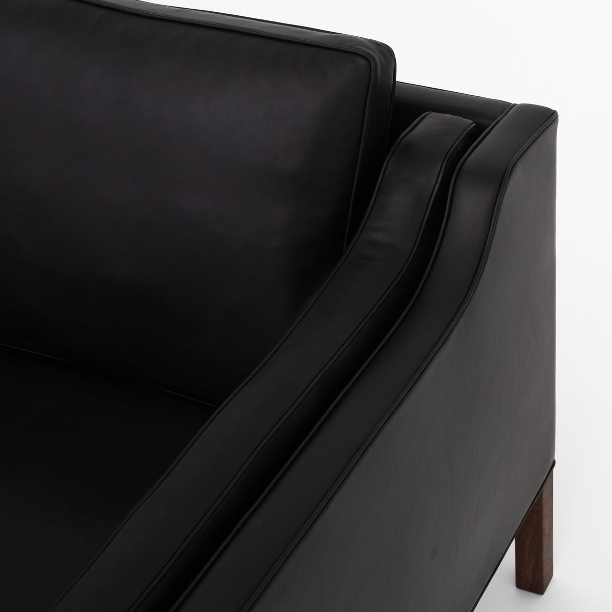 BM 2212 - 2-seater sofa in Pleasure Black