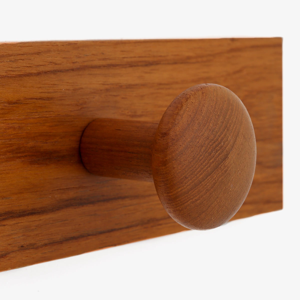 Rack in teak