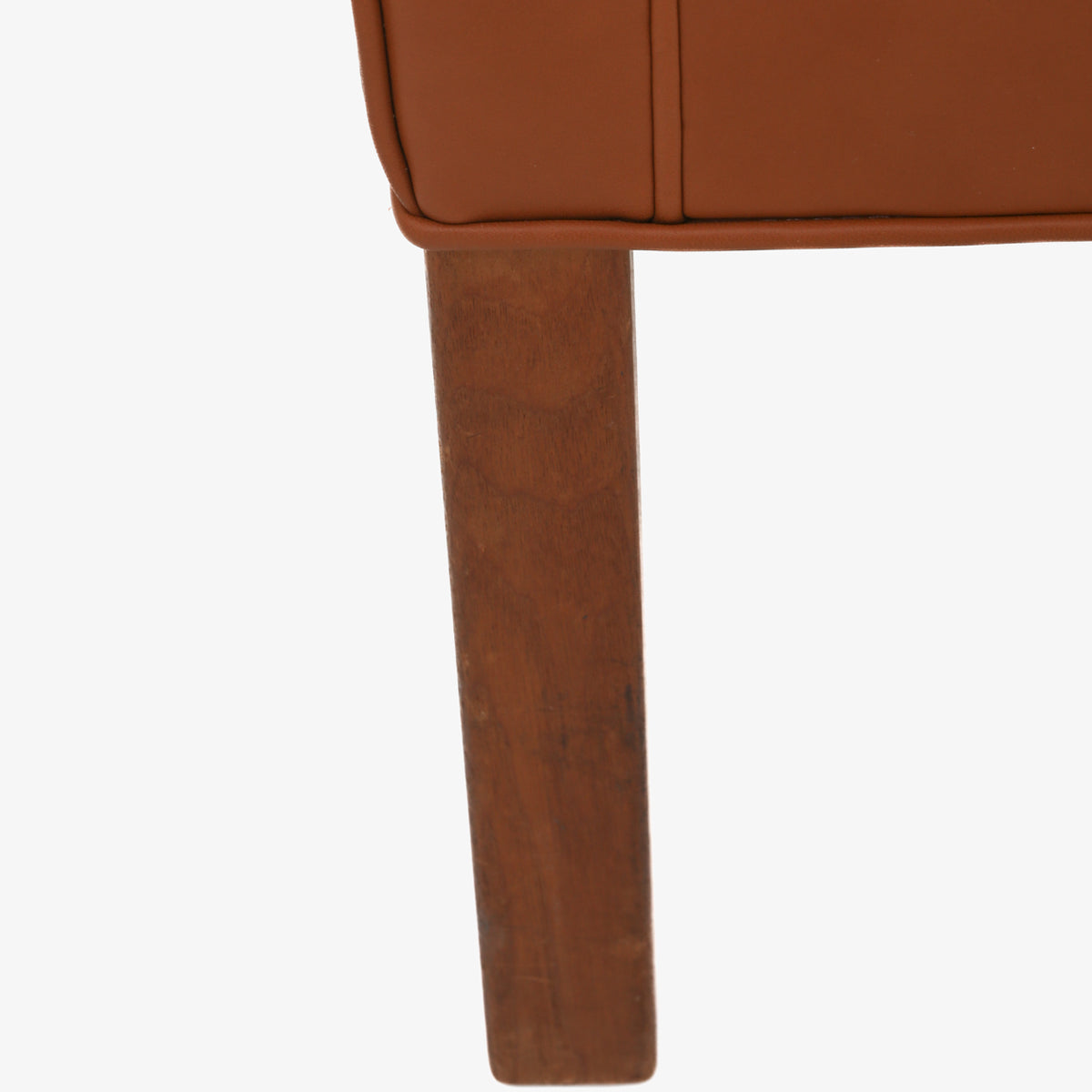 BM 2204 - Wingback Chair in Elegance Walnut