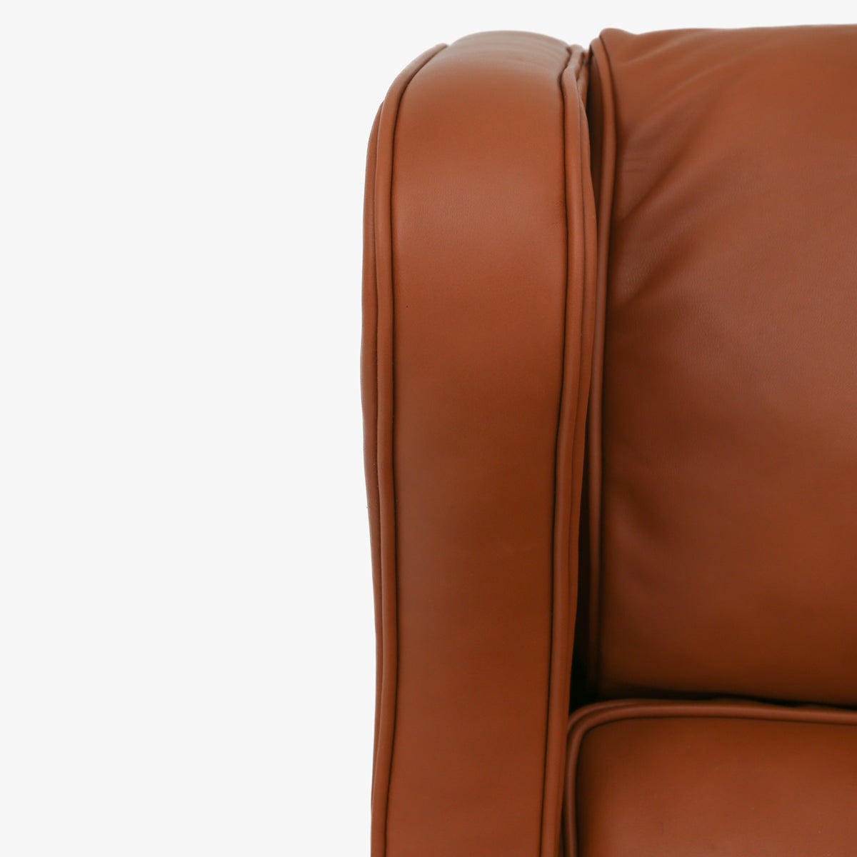 BM 2204 - Wingback Chair in Elegance Walnut