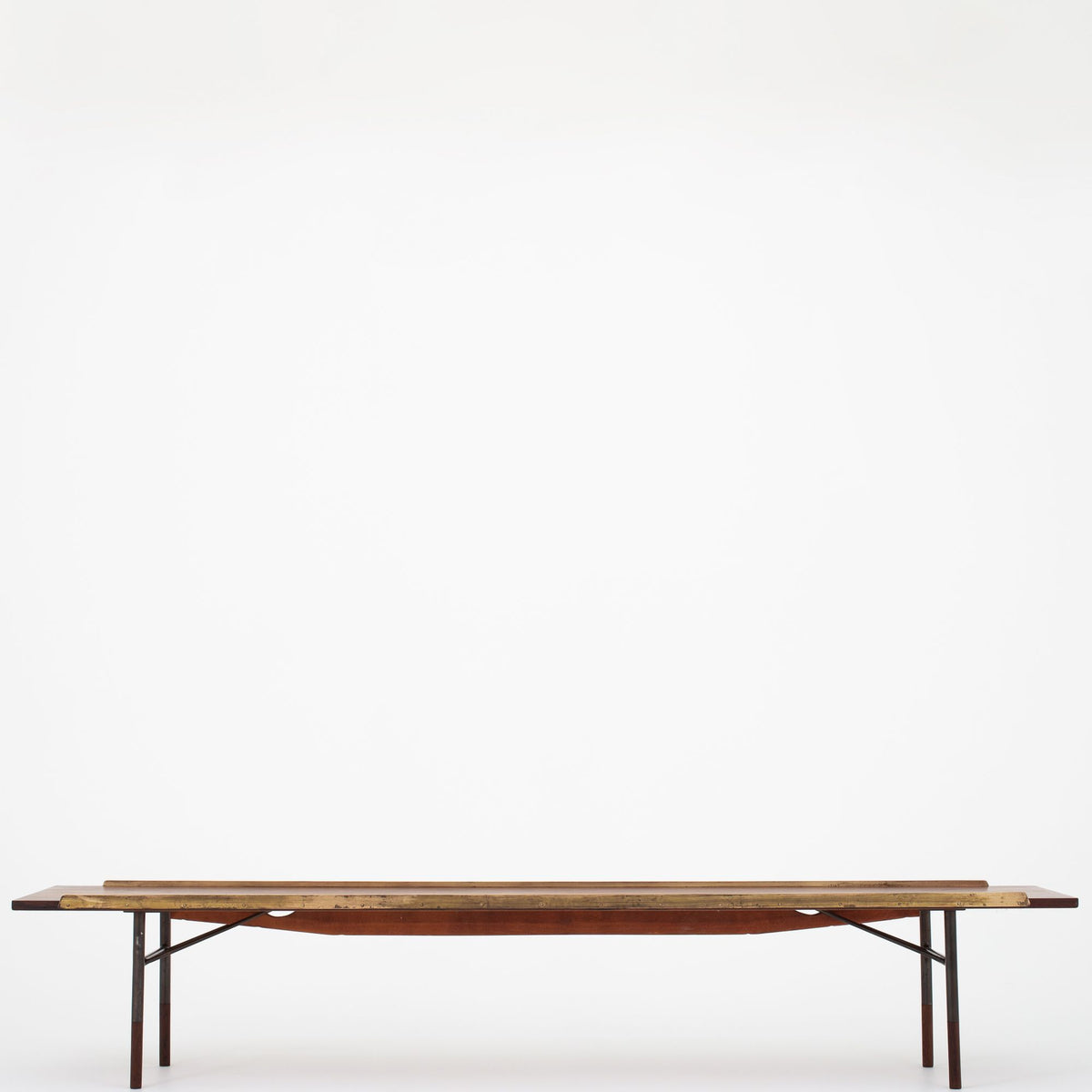 BO 101 - Bench in rosewood