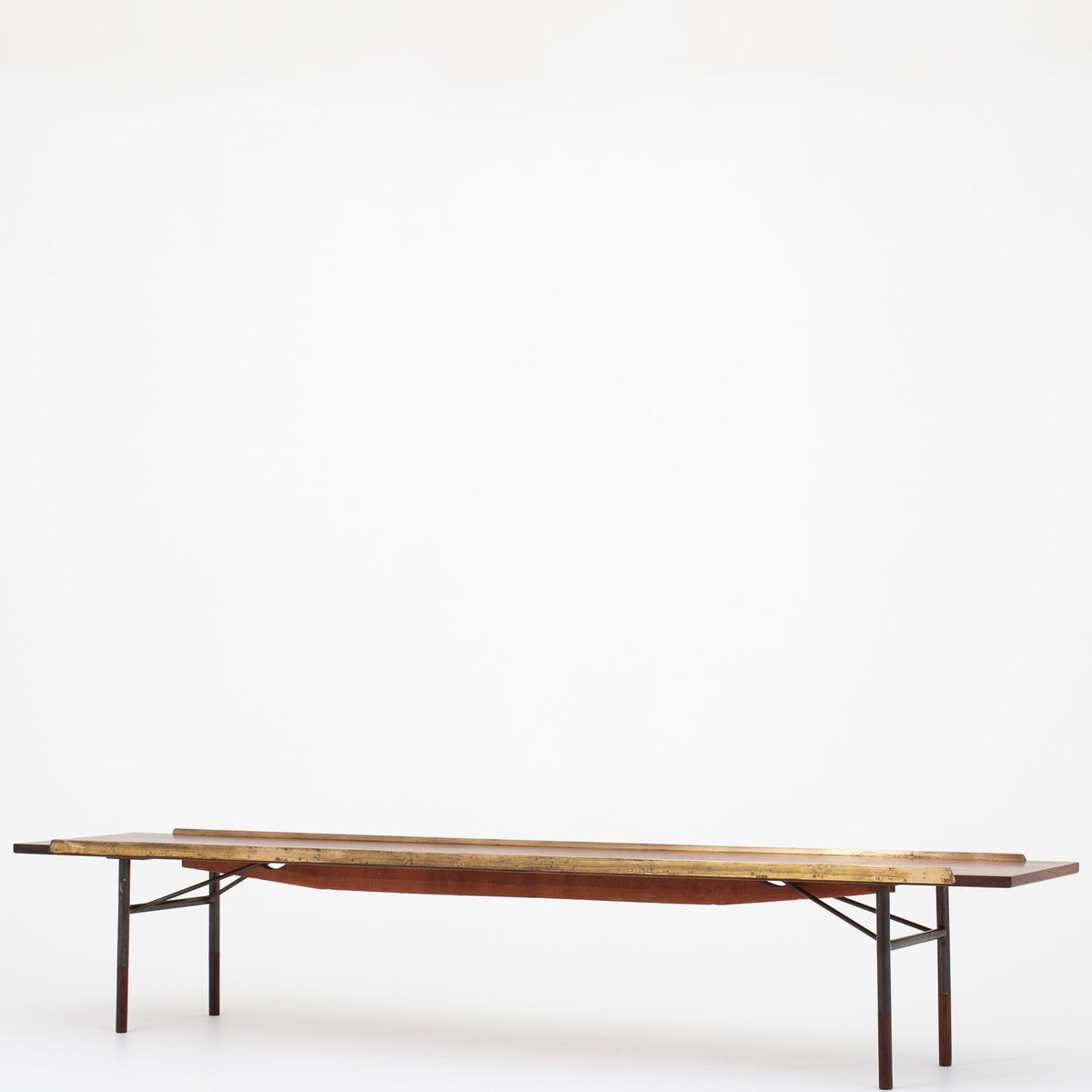 BO 101 - Bench in rosewood