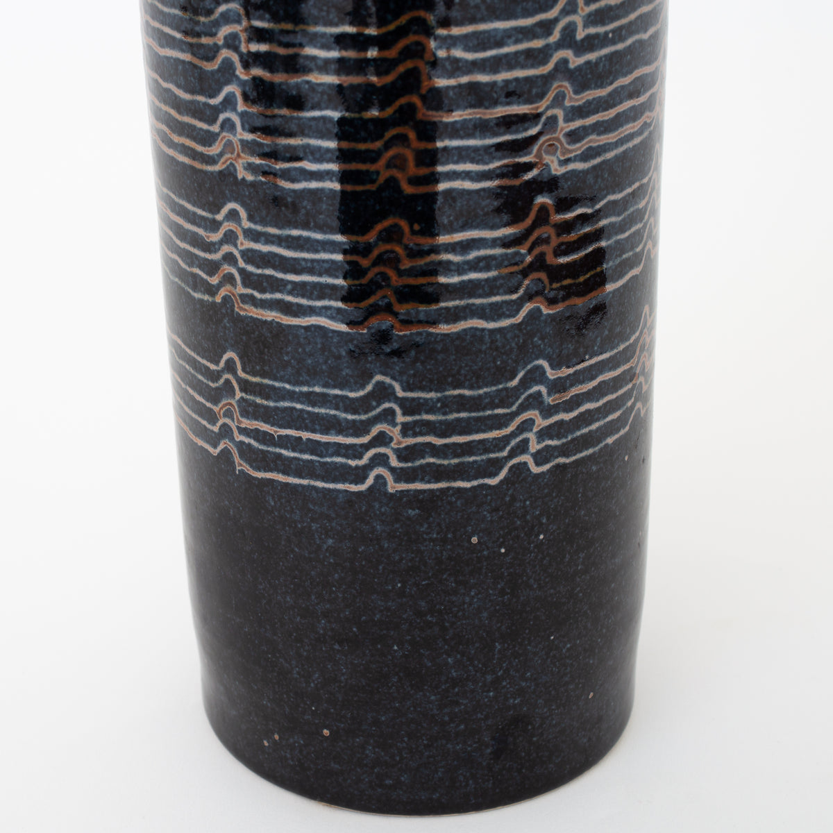 Cylinder vase in stoneware