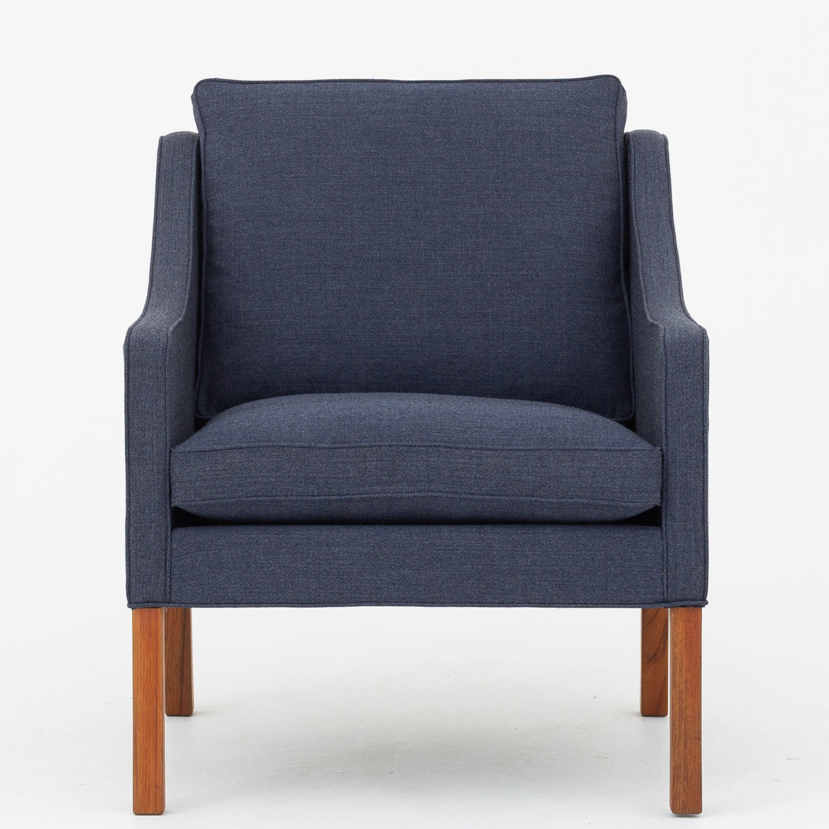 BM 2207 - Easy chair in new textile