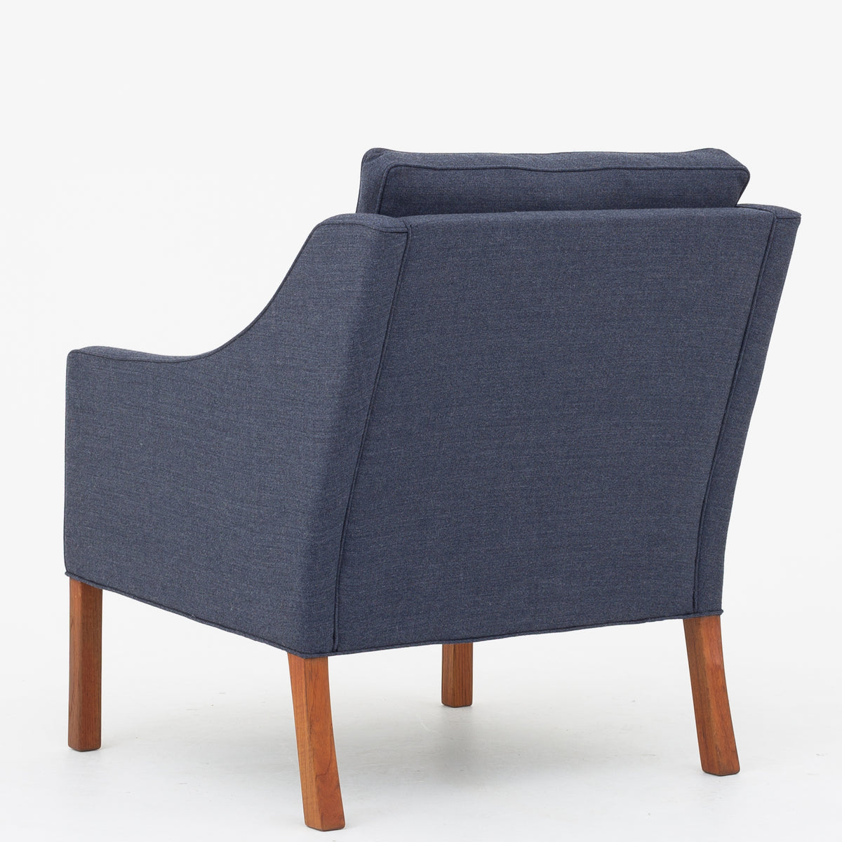 BM 2207 - Easy chair in new textile