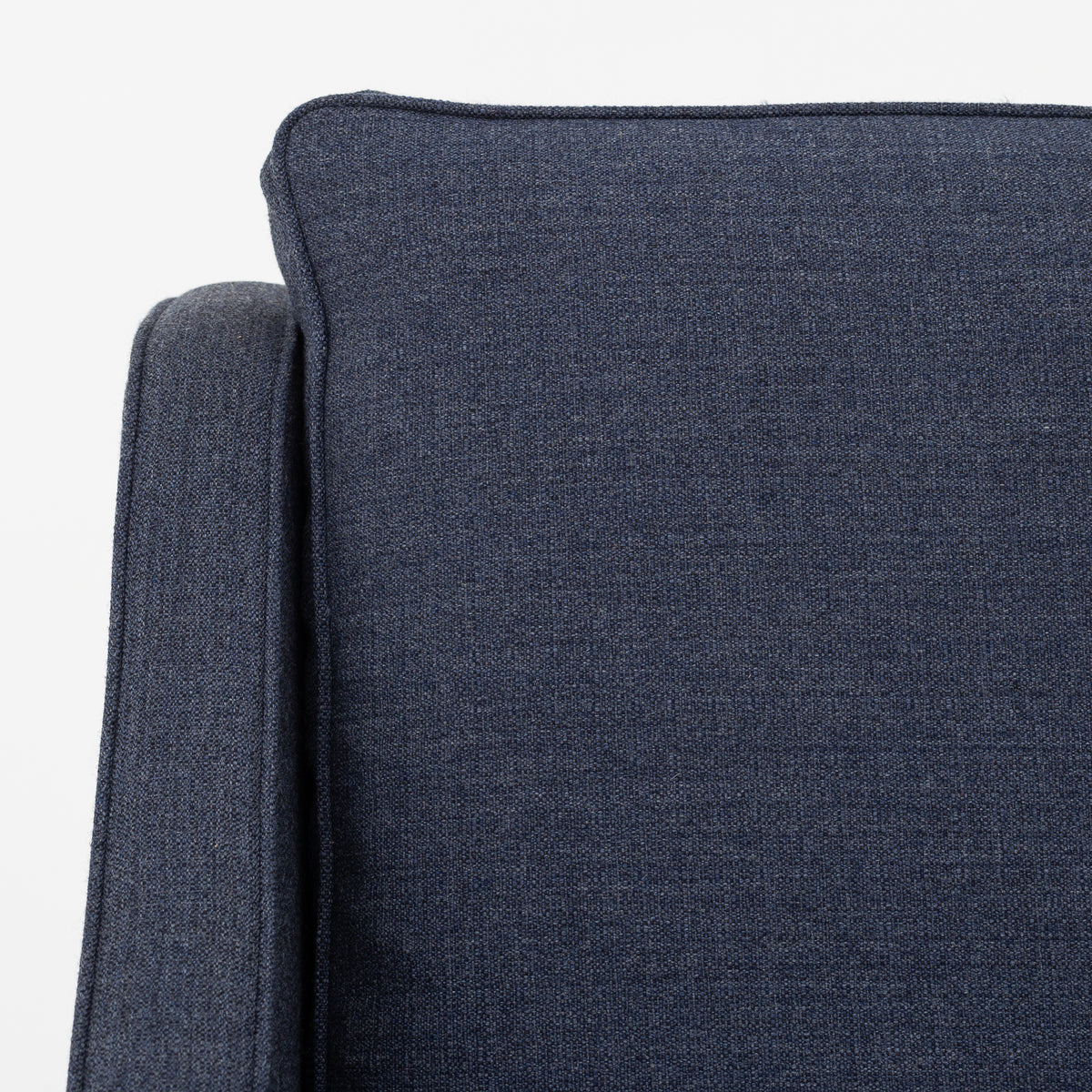 BM 2207 - Easy chair in new textile