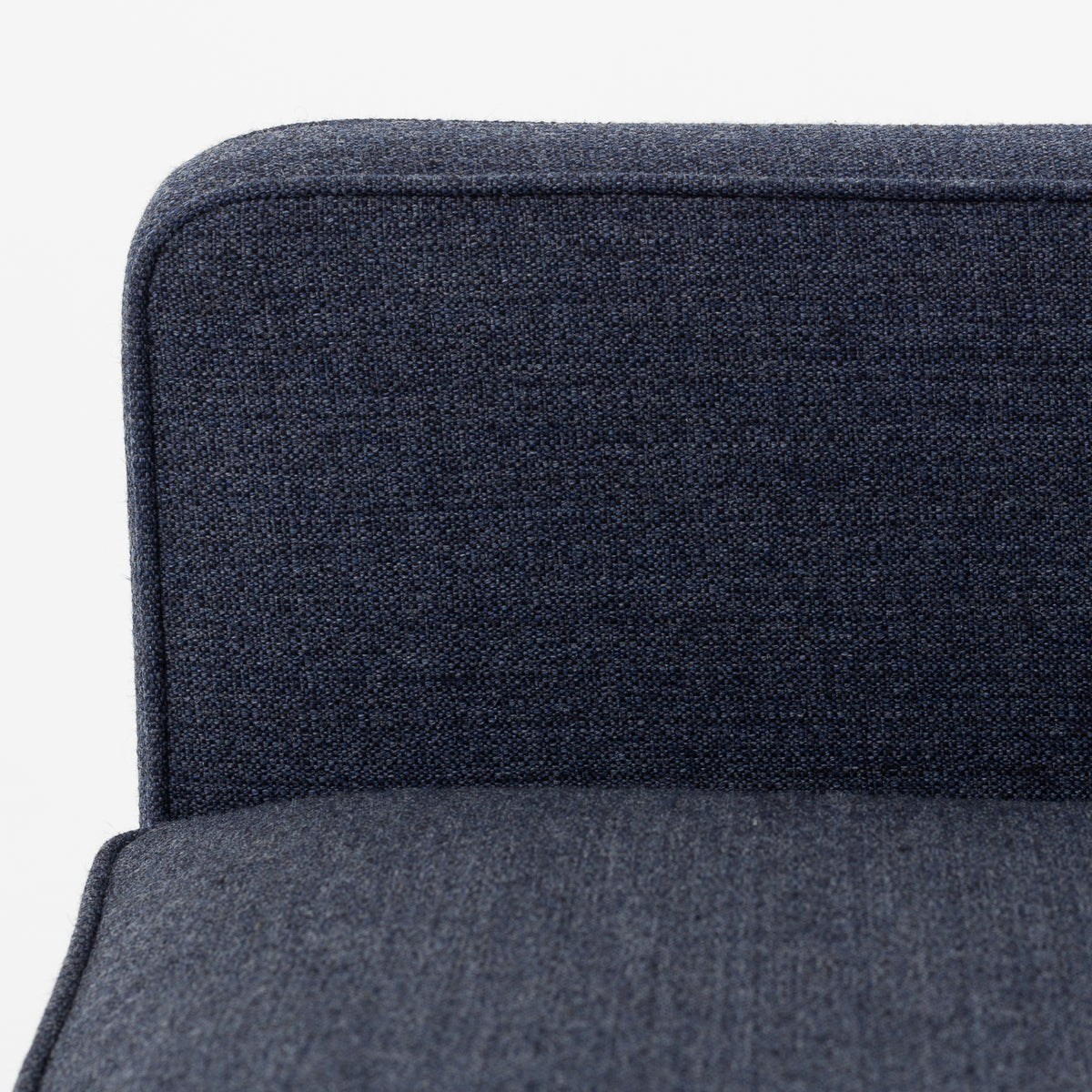 BM 2207 - Easy chair in new textile