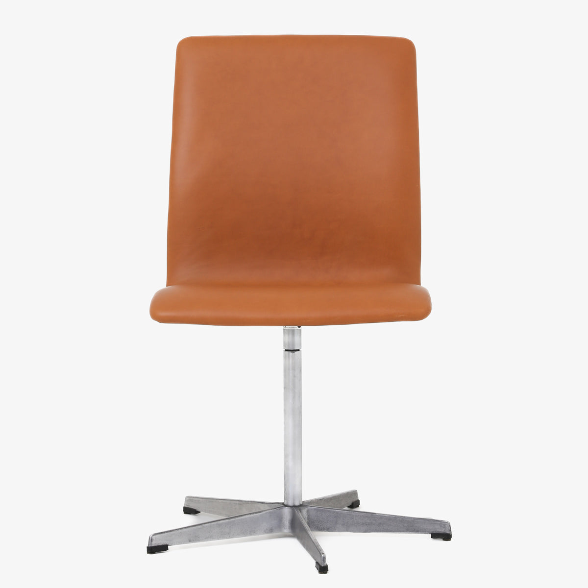 AJ 3171 - 'Oxford' chair in Envy Cognac leather