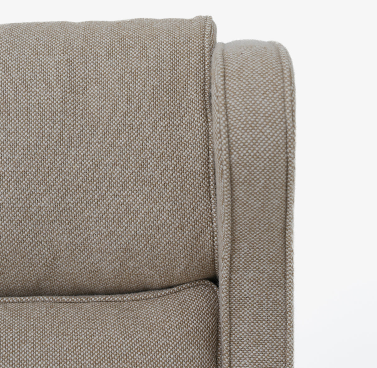 BM 2204 - Wingback Chair in beige wool