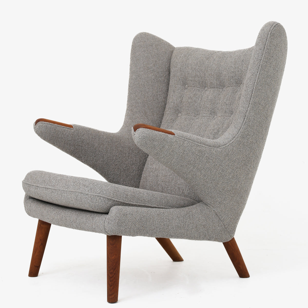 AP 19 - Papa Bear Chair w. stool in Moss fabric