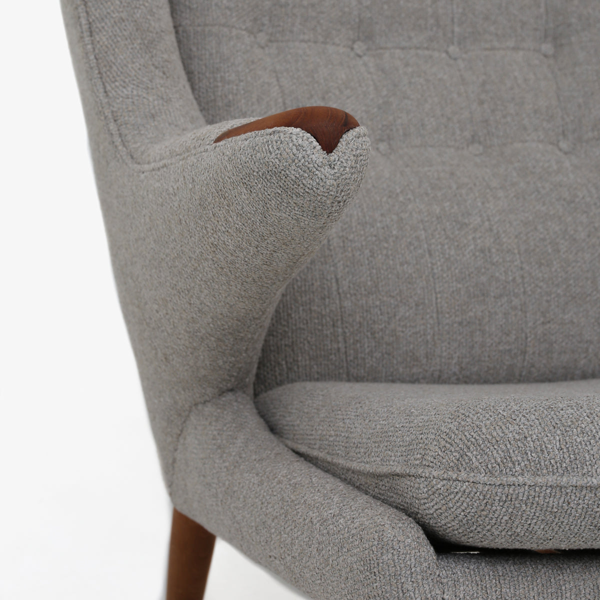 AP 19 - Papa Bear Chair w. stool in Moss fabric