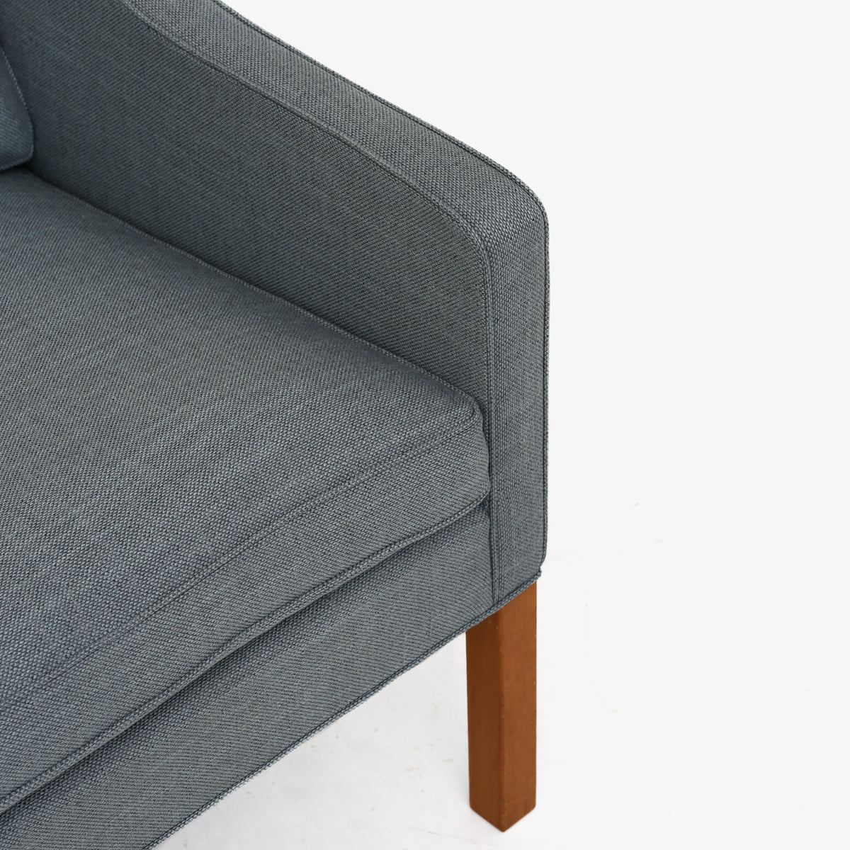 BM 2207 - Easy chair in new textile