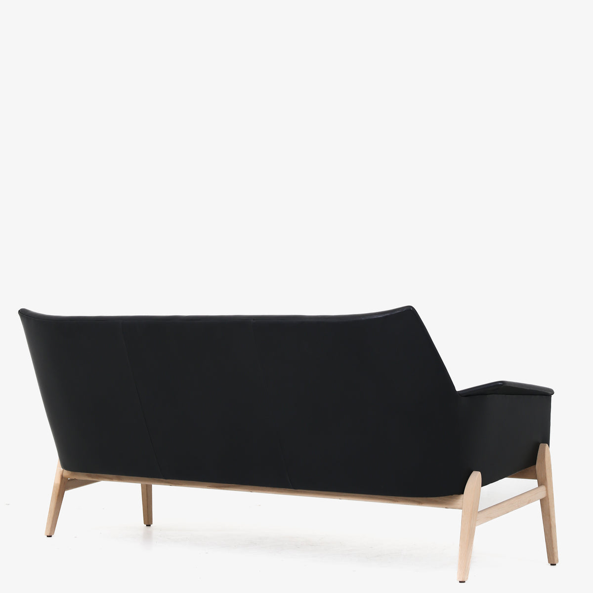 Wing' sofa in black leather