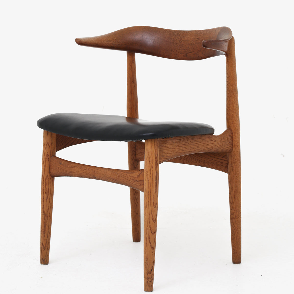 Armchair in teak