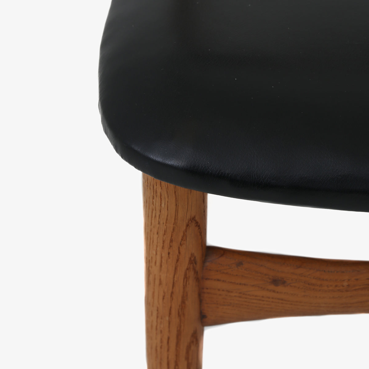 Armchair in teak
