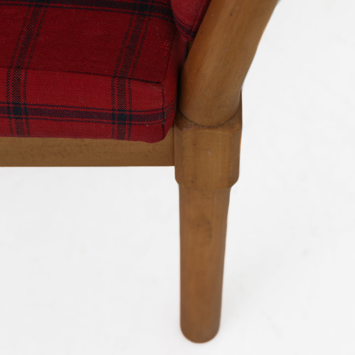 FH 1790 - 'Horseshoe' armchair in beech