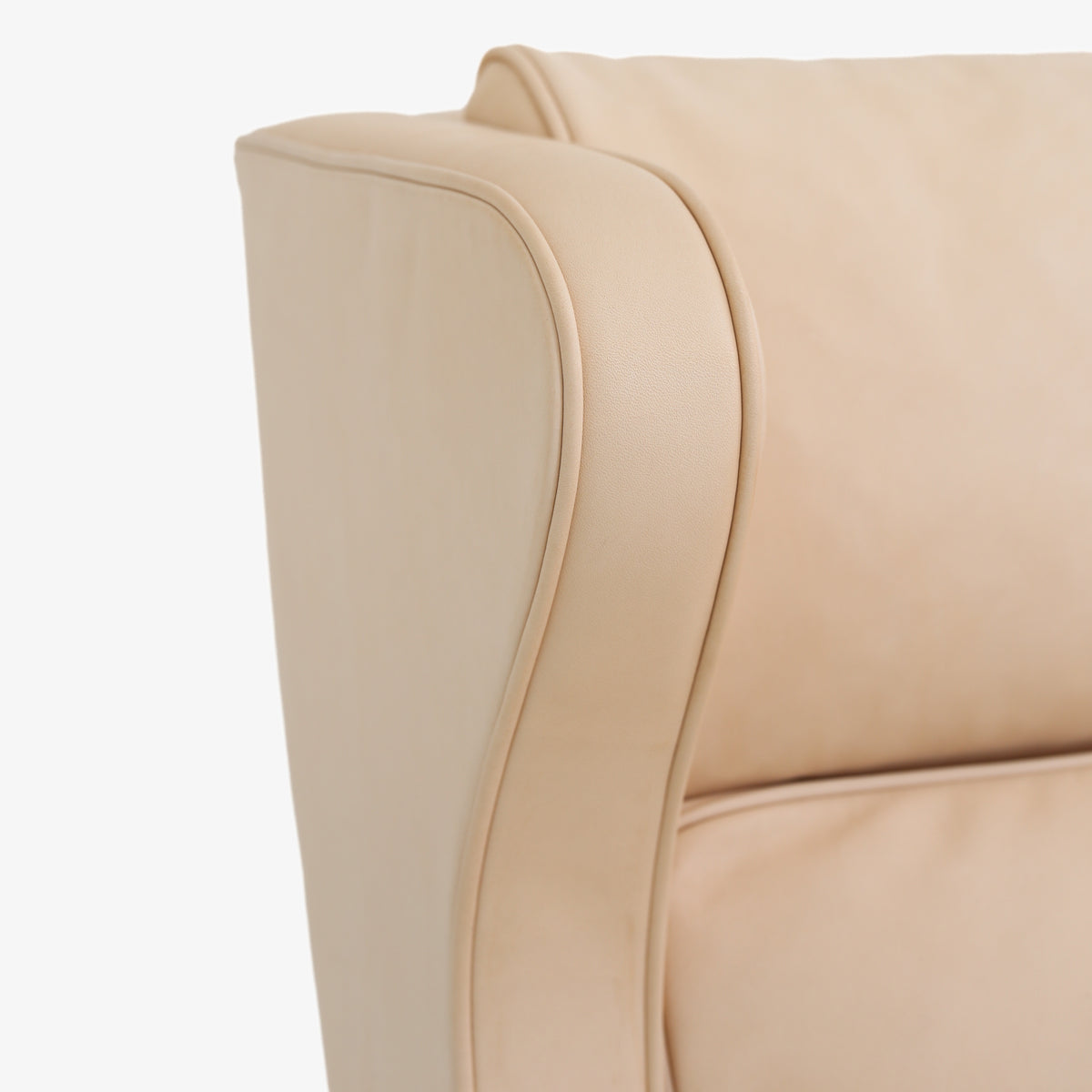 BM 2204 - Wingback Chair in natural leather