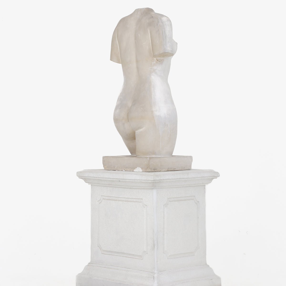 Sculpture in plaster