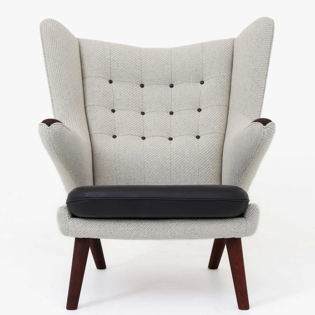 AP 19 - Papa Bear Chair in textile & leather