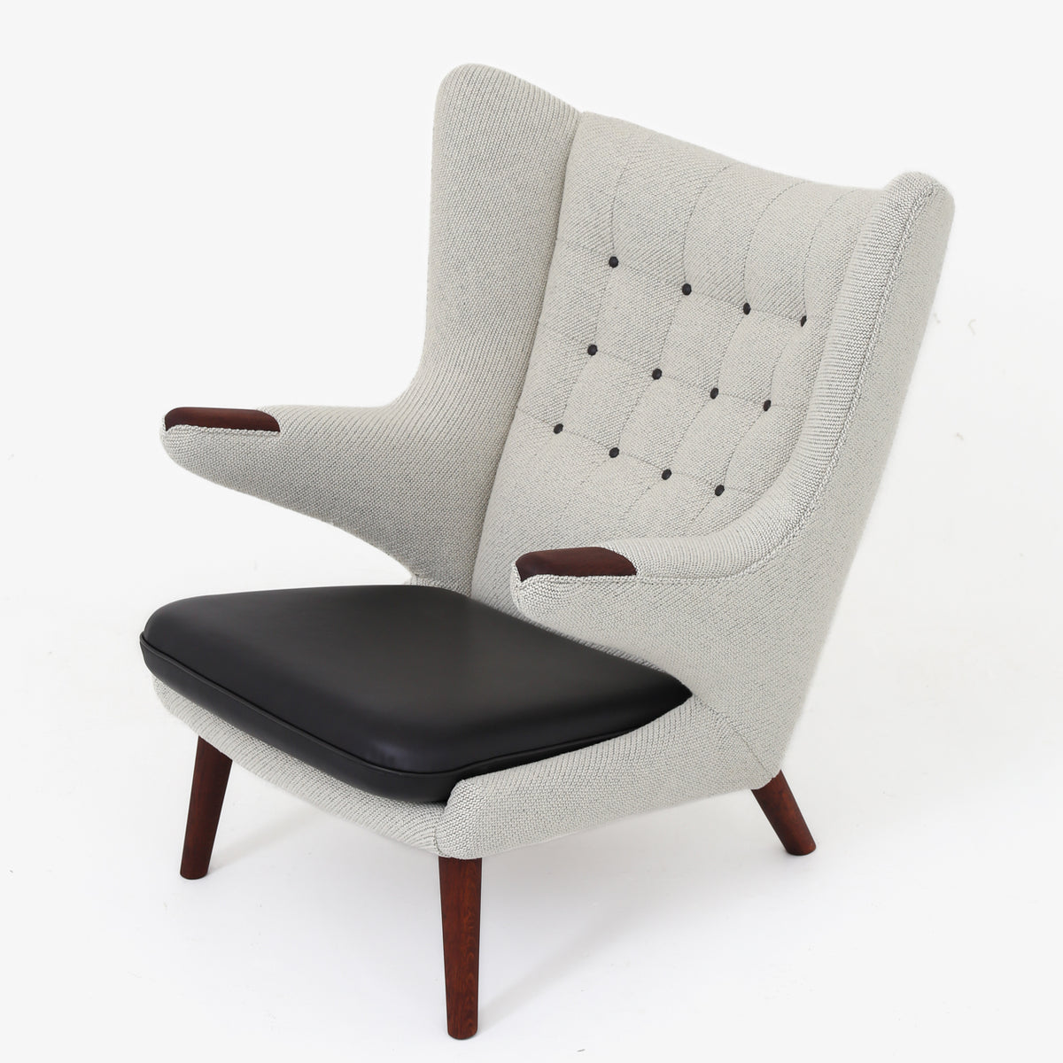 AP 19 - Papa Bear Chair in textile & leather