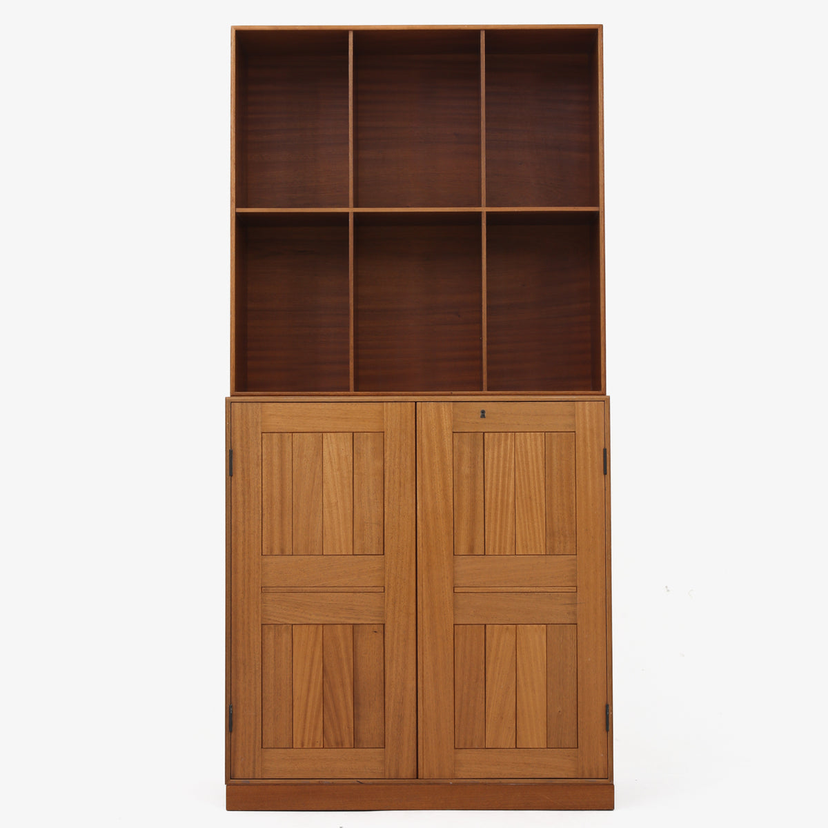 Storage system in mahogany