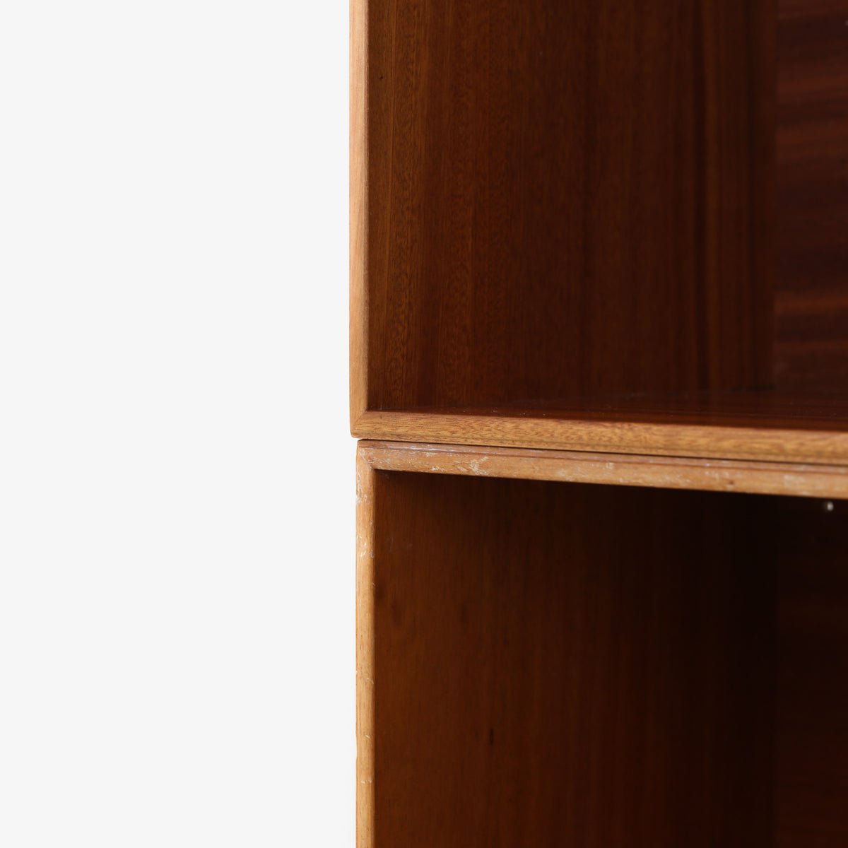 Storage system in mahogany