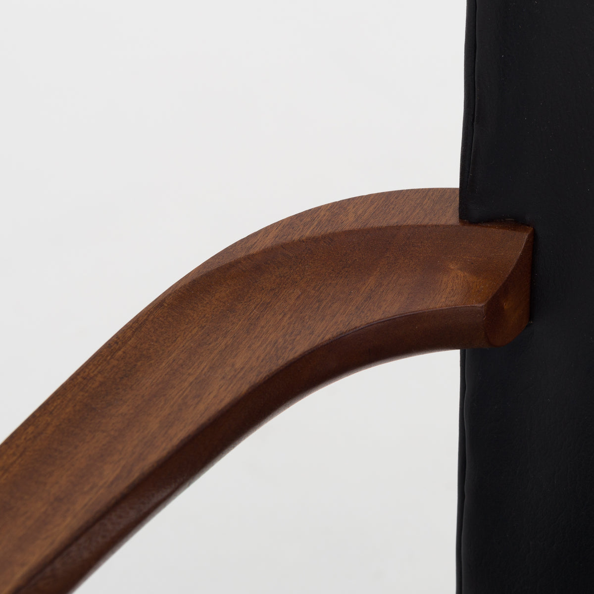 KK 3758A - "Barcelona" chair