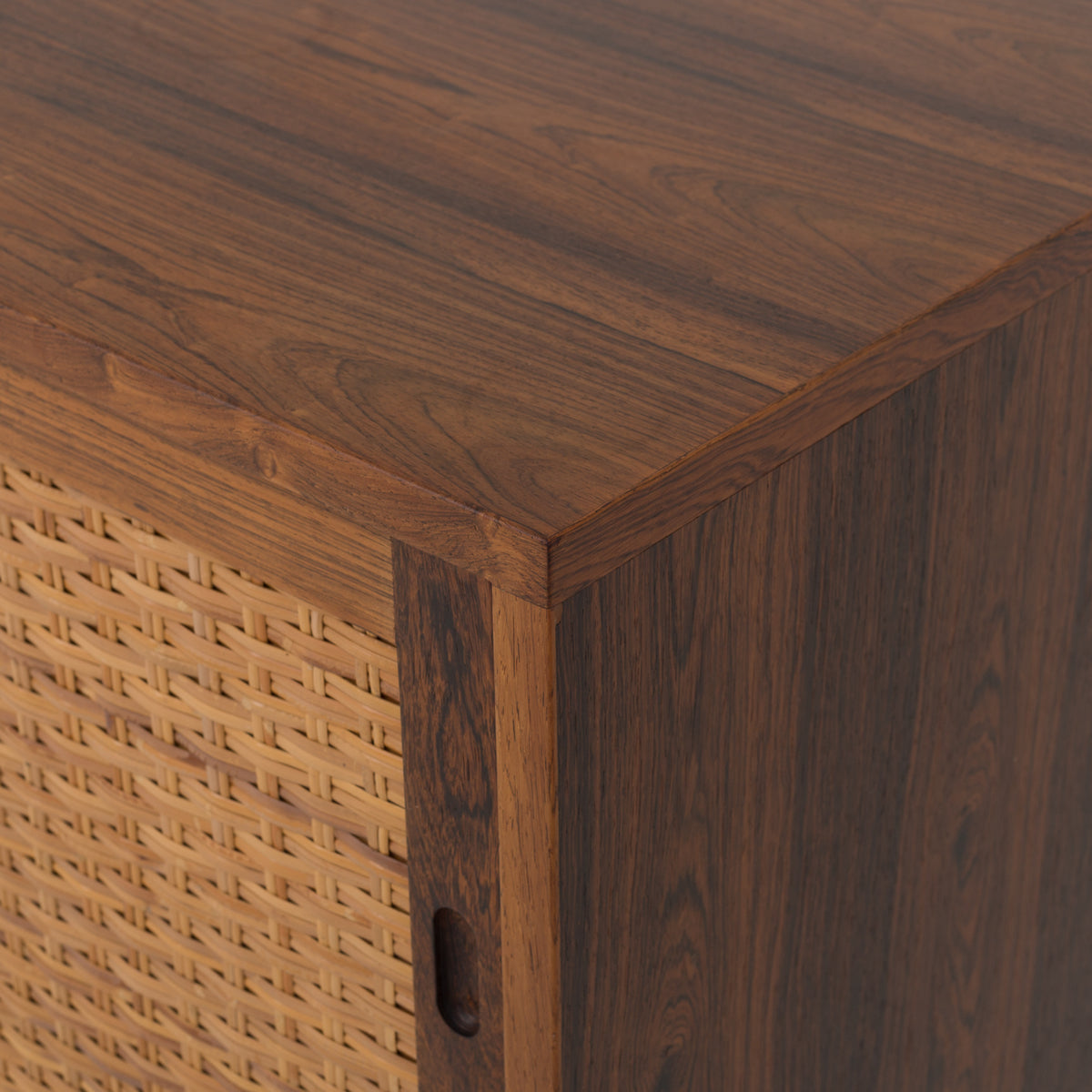 RY 26 - Sideboard in rosewood